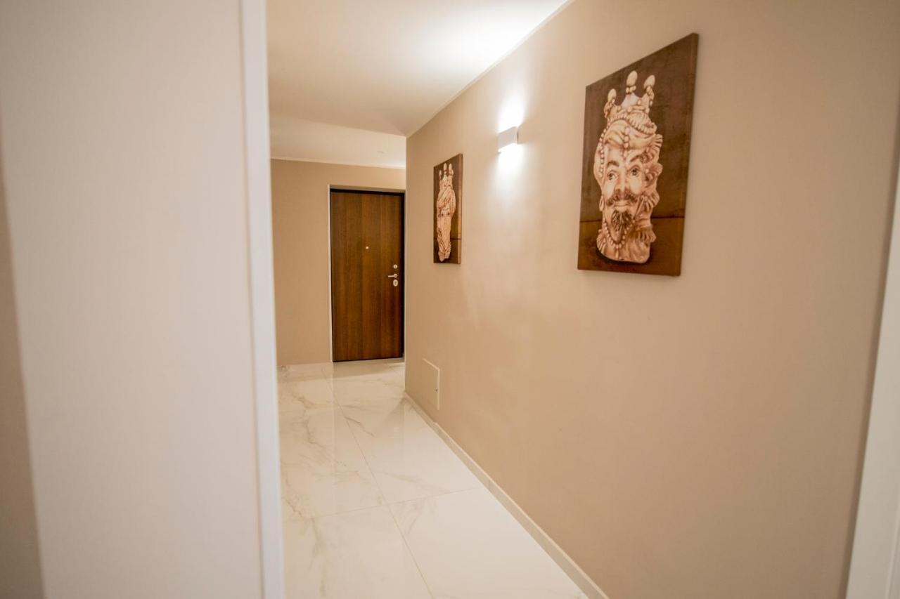 Milazzo Aeolian Sea Port B&B Bagian luar foto
